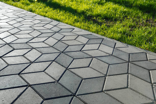 Best Affordable Driveway Pavers  in Inwood, FL